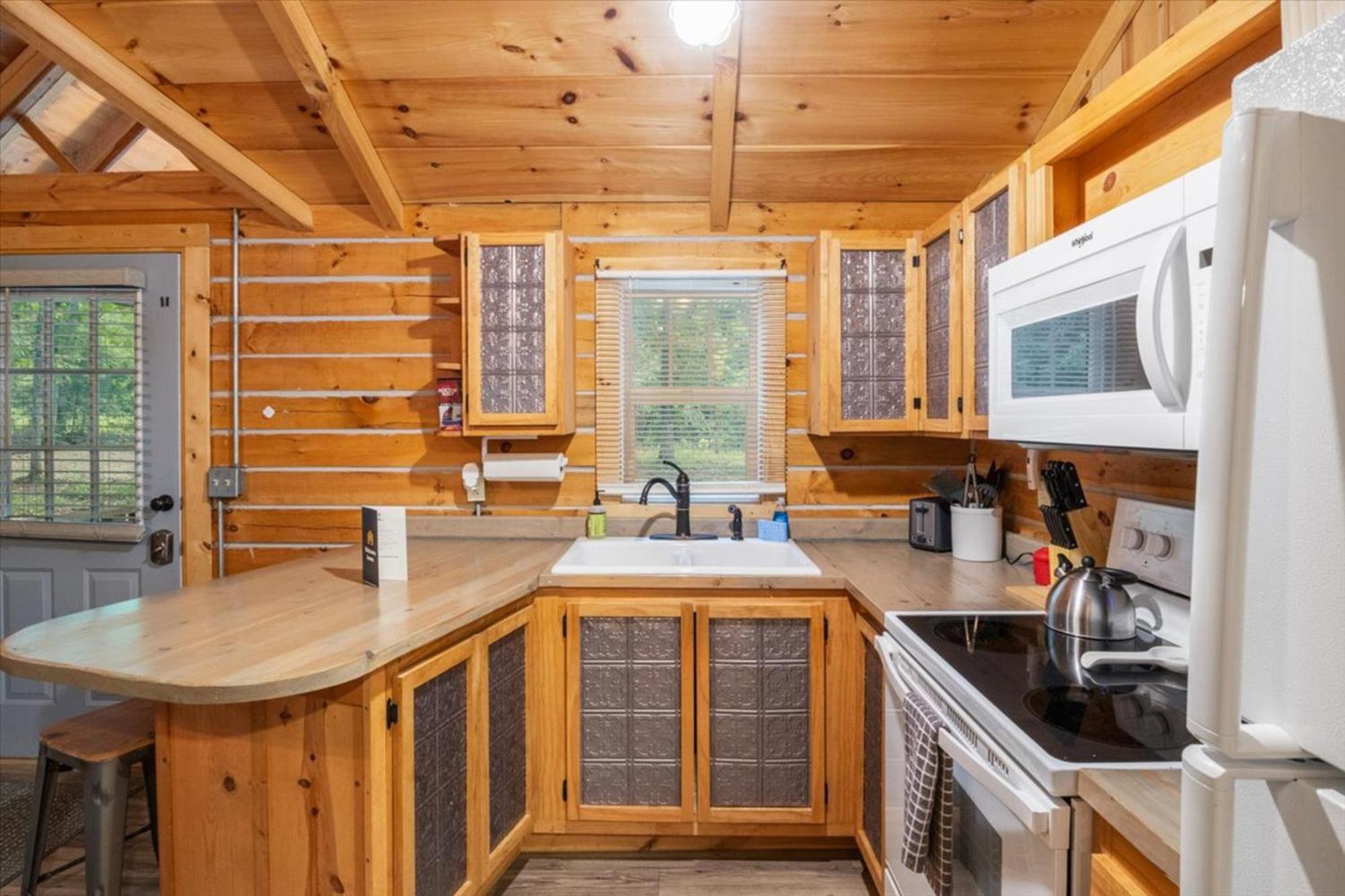 The Eldon Cabin Experience ภายนอก รูปภาพ