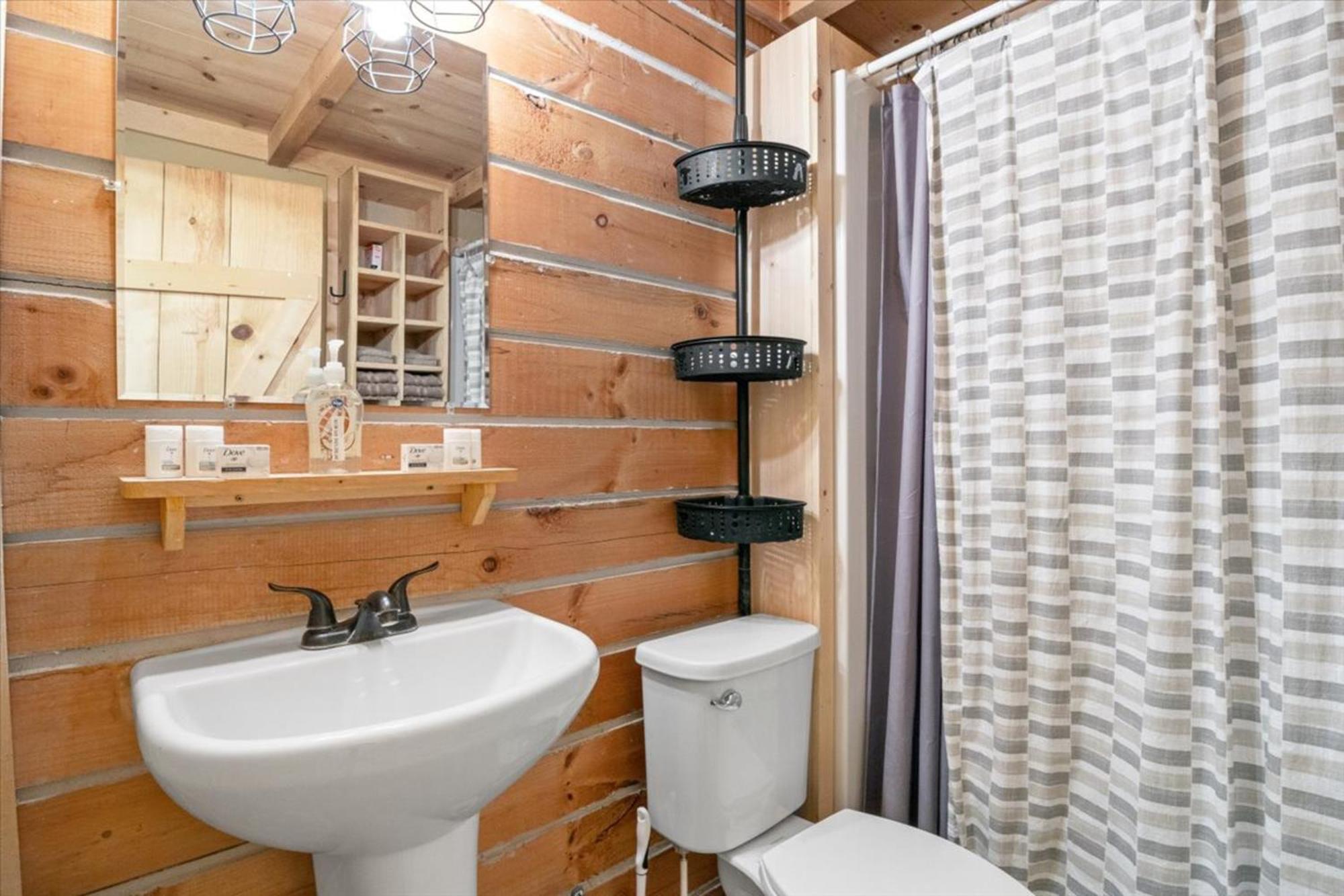 The Eldon Cabin Experience ภายนอก รูปภาพ